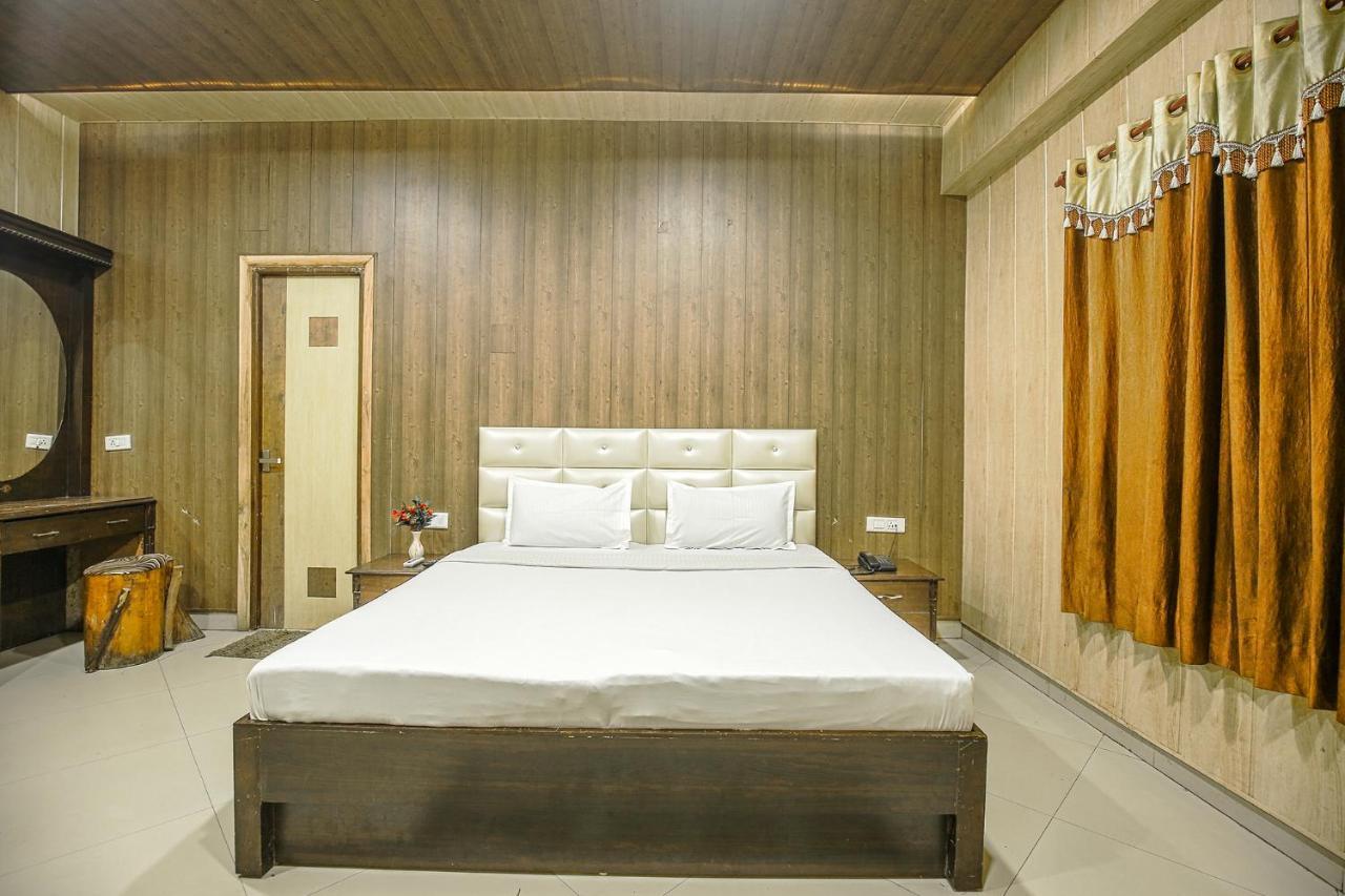 Hotel Hk Continental Амритсар Экстерьер фото